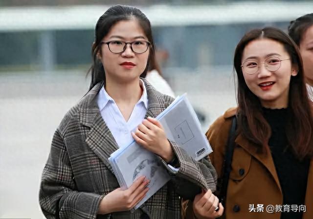 PG电子中国银行录用345人201人来自工科高校张雪峰的话应验了(图3)